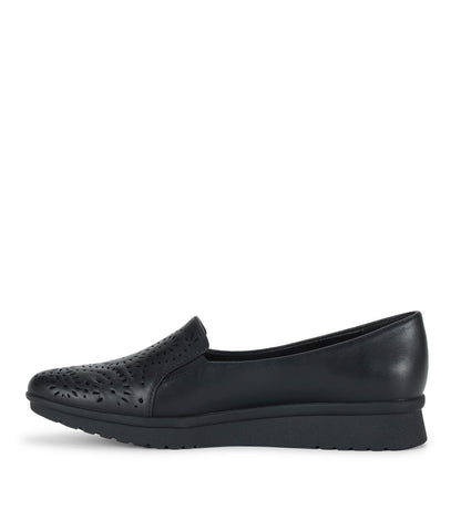 Baretraps Amry Slip On Loafer