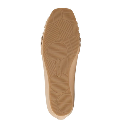 Baretraps Chainey Casual Flat