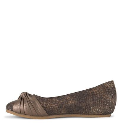 Baretraps Chainey Casual Flat