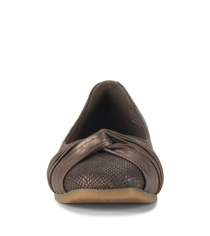 Baretraps Chainey Casual Flat