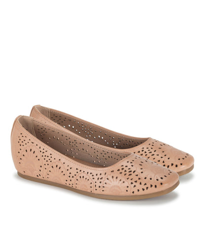 Baretraps Chika Casual Flat