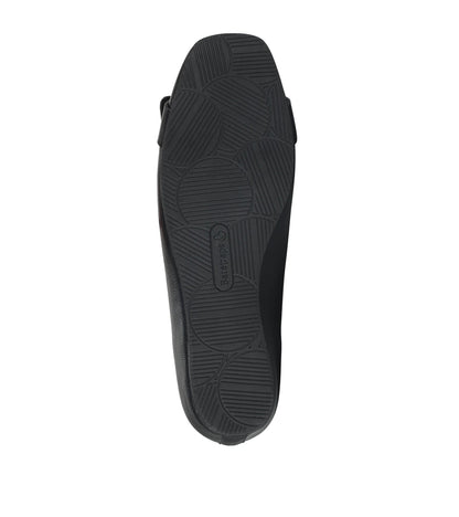 Baretraps Colette Flat