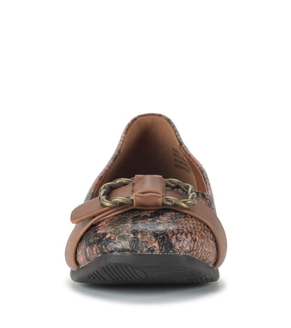 Baretraps Colette Flat