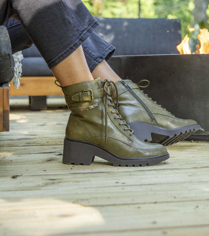 Baretraps Dani Lace Up Boot