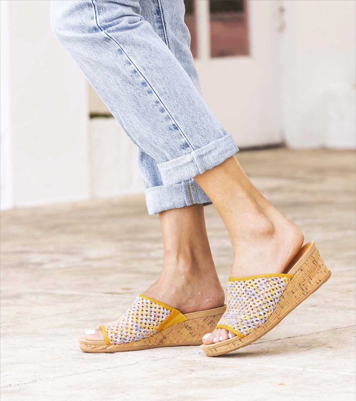 Baretraps Flossey Wedge Slide Sandal
