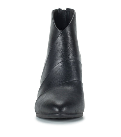 Baretraps Liberty Block Heel Bootie