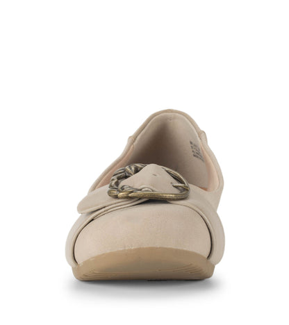 Baretraps Milady Flat