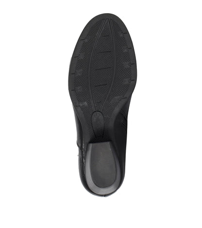 Baretraps Reggie Block Heel Bootie