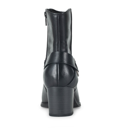 Baretraps Tiana Block Heel Bootie