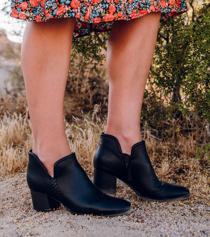 Baretraps Tristen Ankle Bootie