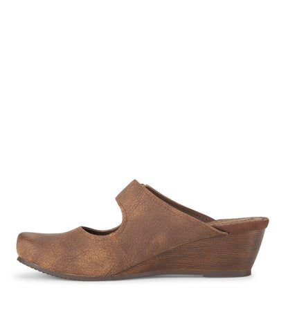Baretraps Luna Mary Jane Mule