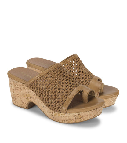 Baretraps Bethie Wedge Sandal