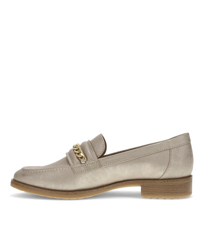 Baretraps Emmie Loafer
