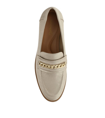 Baretraps Emmie Loafer