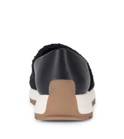 Baretraps Gennie Slip On