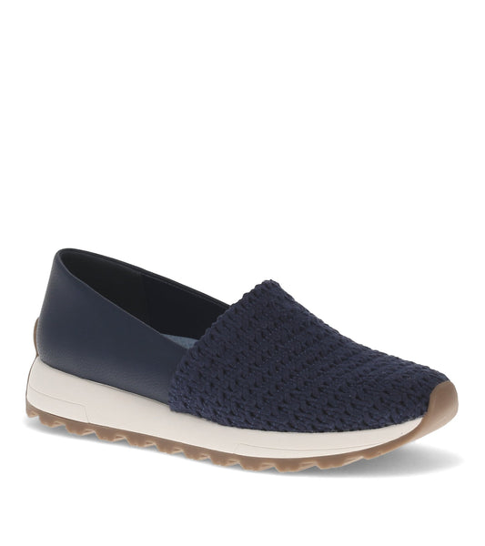 Baretraps Gennie Slip On