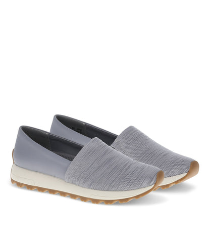 Baretraps Gennie Slip On