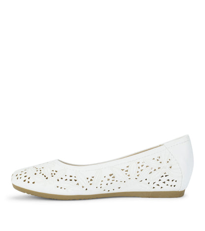Baretraps Mariah Casual Flat