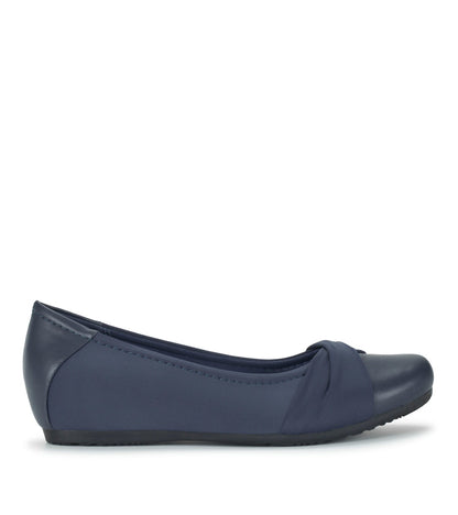 Baretraps Mitsy Casual Flat