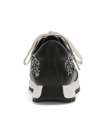 Baretraps Gwenda Lace Up Sneaker