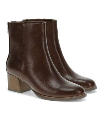 Baretraps Bessie Block Heel Bootie