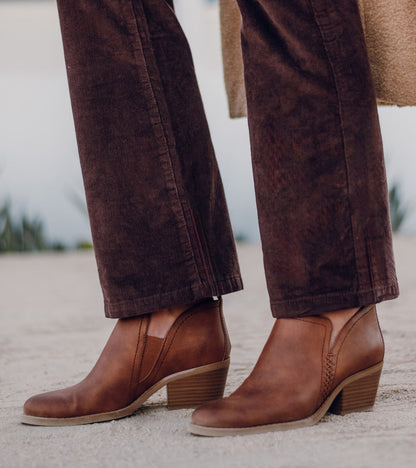 Baretraps Lidian Ankle Bootie