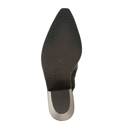 Baretraps Yangley Block Heel Bootie