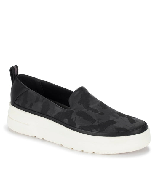 Baretraps Nevin Slip On Sneaker