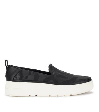 Baretraps Nevin Slip On Sneaker