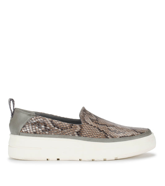 Baretraps Nevin Slip On Sneaker