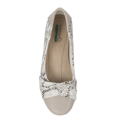 Baretraps Mitsy Casual Flat
