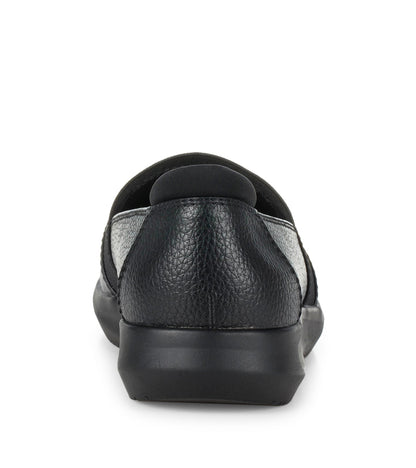 Baretraps Jilian Slip On