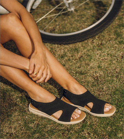 Baretraps Duffy Slip On Sandal